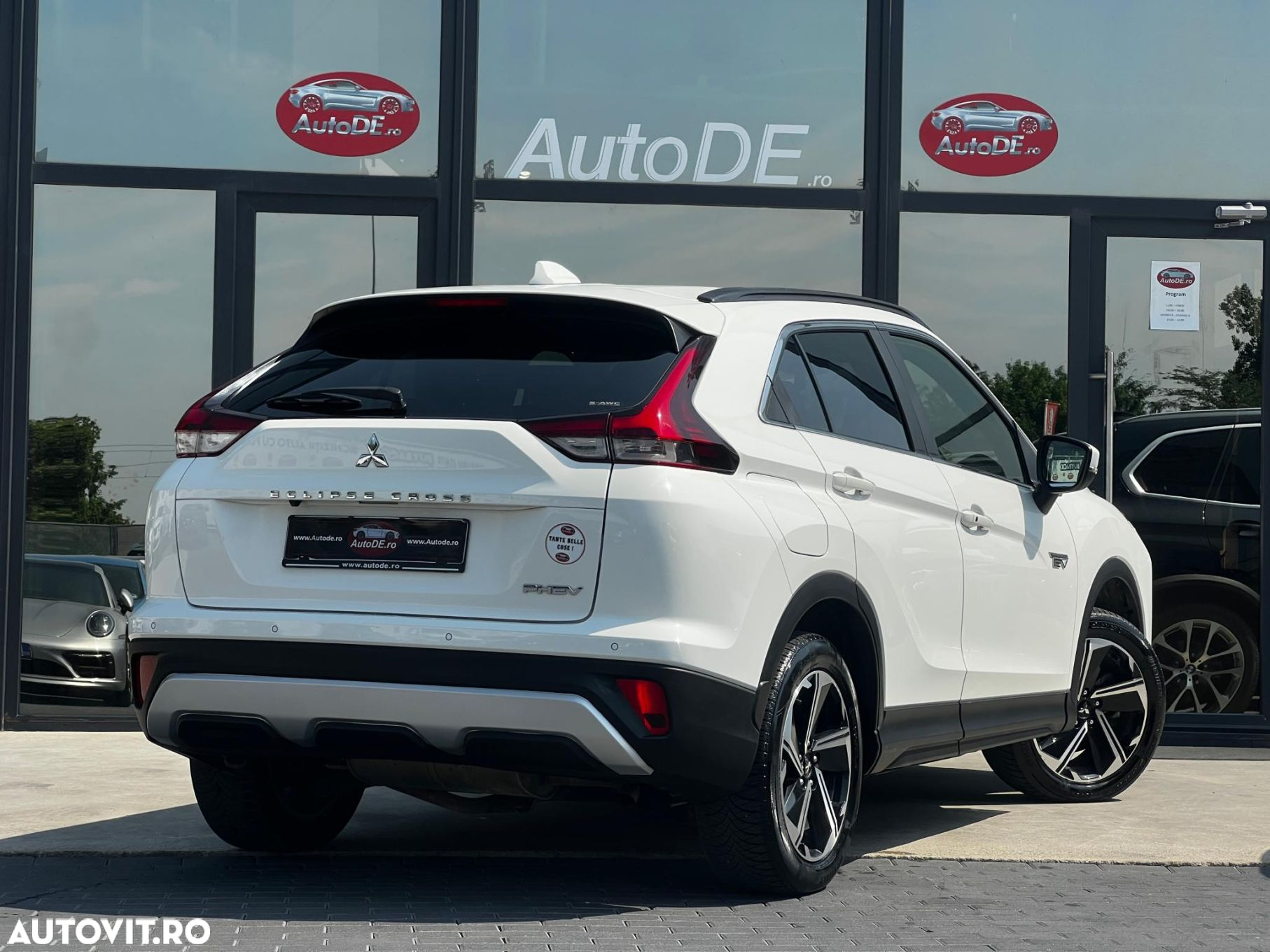 Mitsubishi Eclipse-Cross - 4
