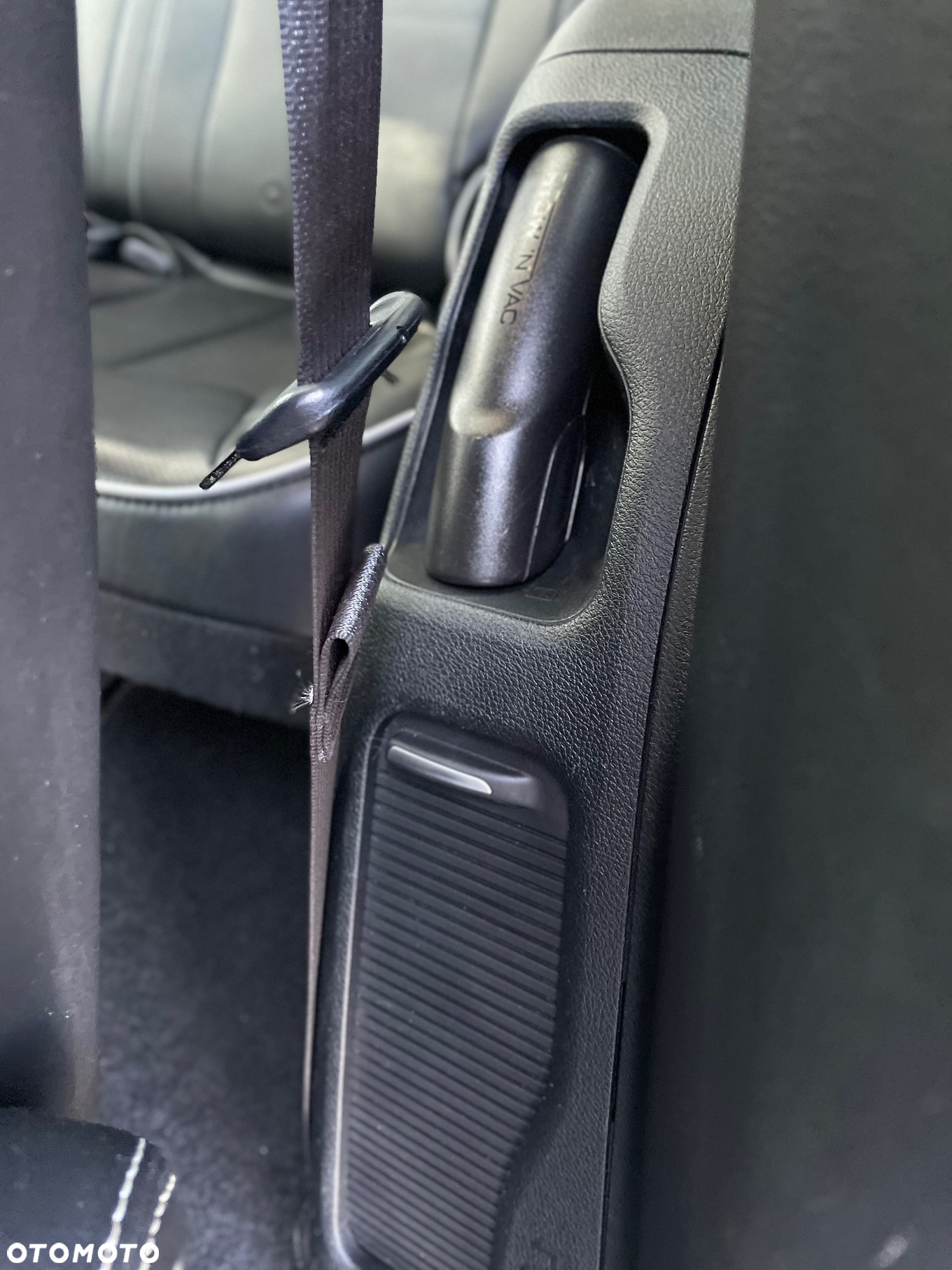 Chrysler Pacifica - 9