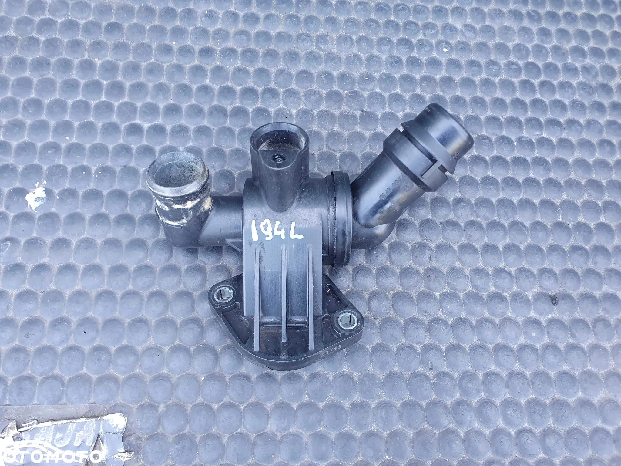 Obudowa Termostat Y2495002 06D121133C Krociec Czujnik Przewod Waz 2.0 TFSI Audi A4 B7 A6 C6 - 2