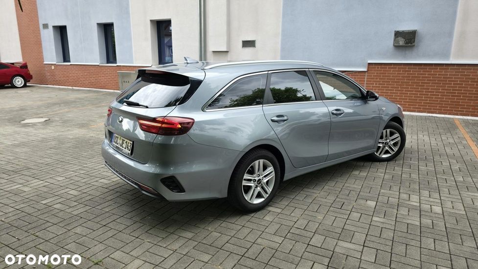 Kia Ceed 1.6 CRDi SCR L Business Line Plus DCT - 6