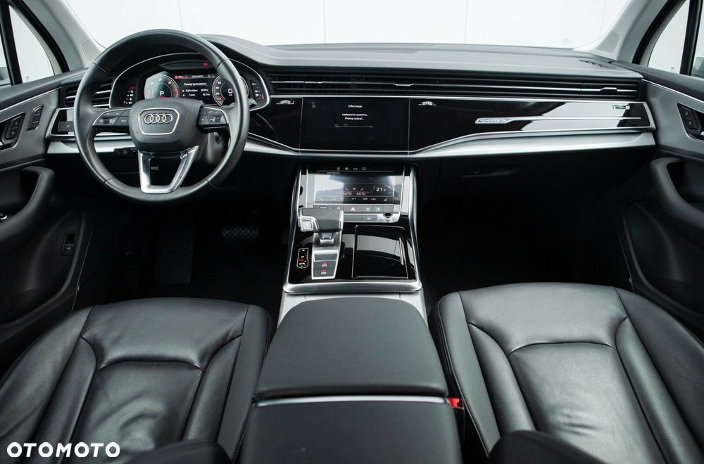 Audi Q7 - 25
