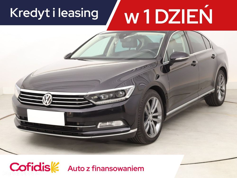 Volkswagen Passat - 2