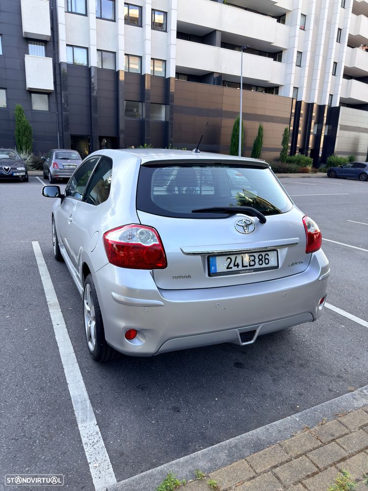 Toyota Auris 1.4 D-4D nacional - 5