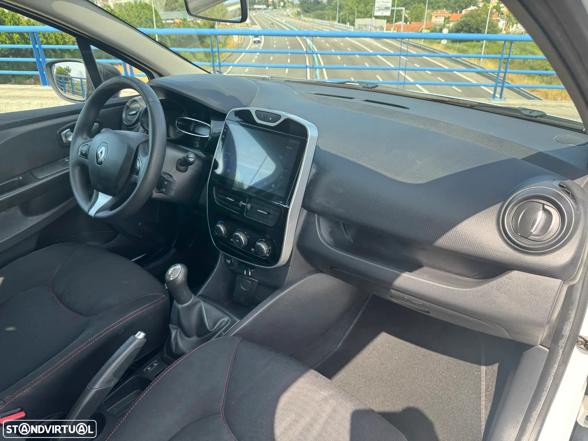 Renault Clio 1.5 dCi Comfort - 21