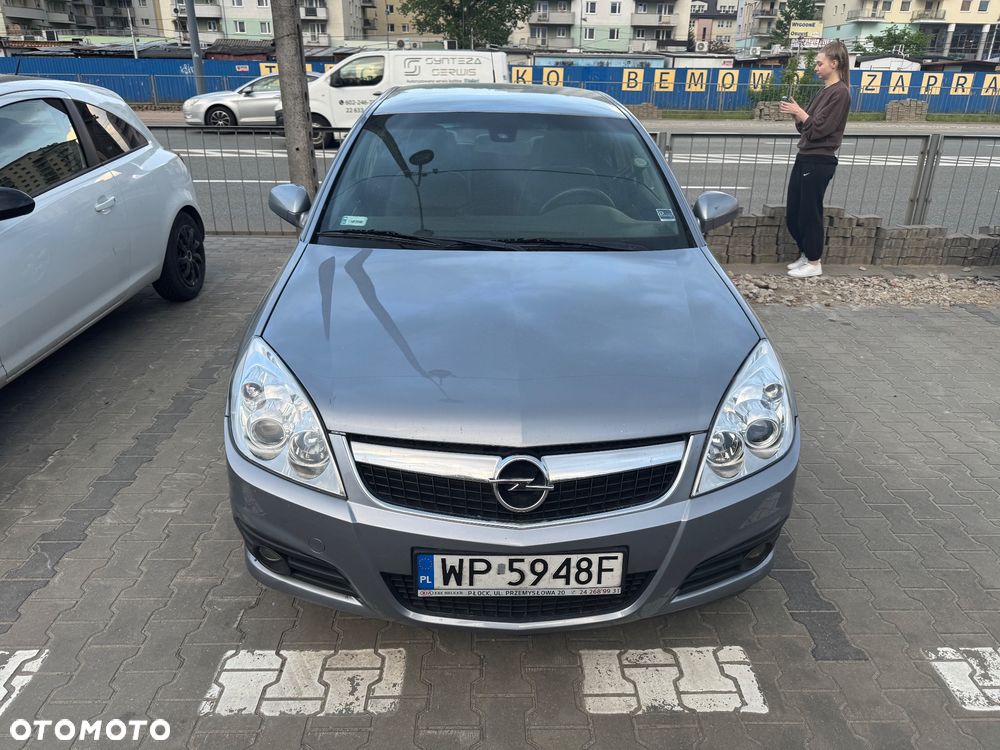 Opel Vectra 1.9 CDTI Sport / GTS - 1