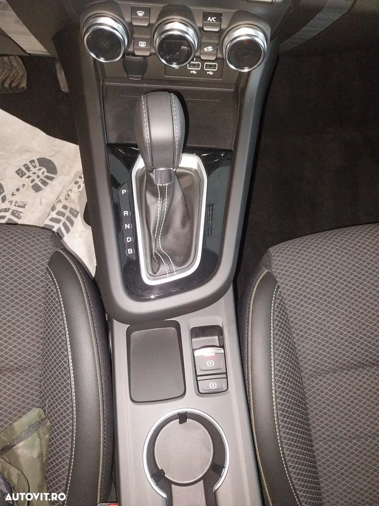 Renault Arkana E-TECH Hybrid 145 Techno - 9