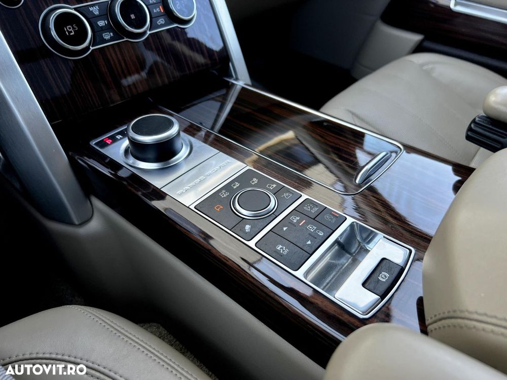 Land Rover Range Rover Vogue - 19