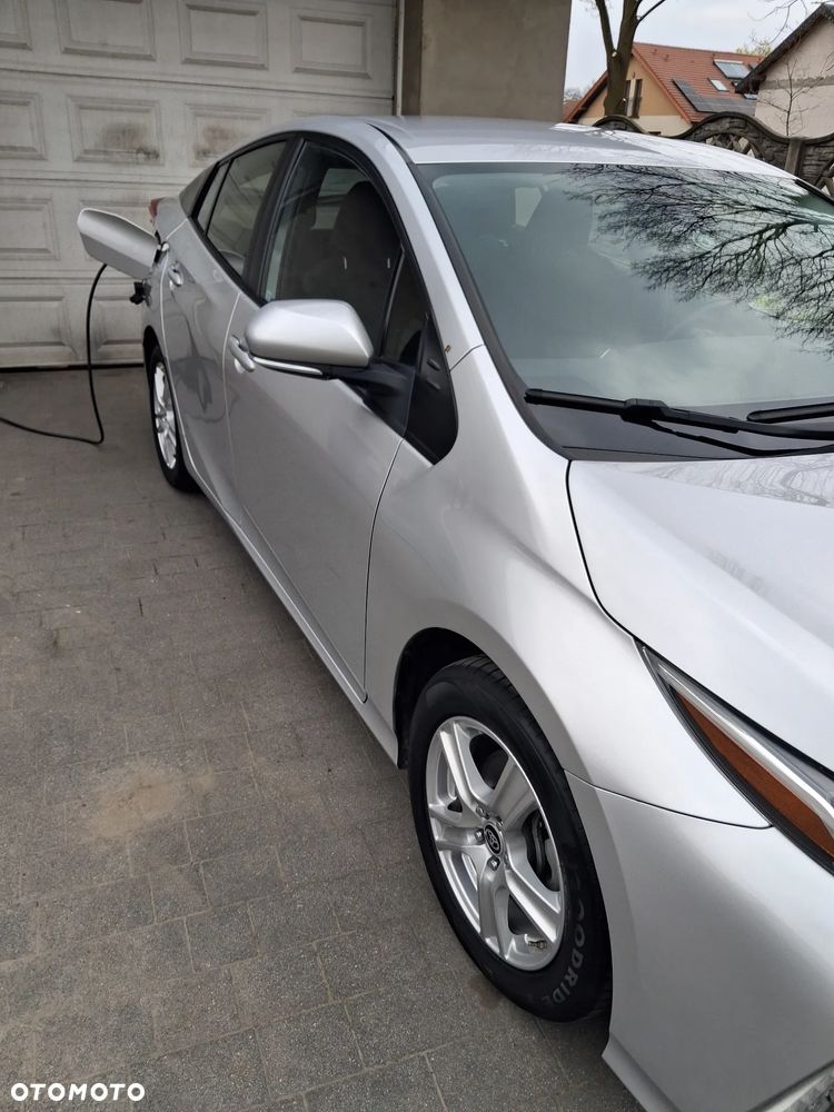 Toyota Prius - 32