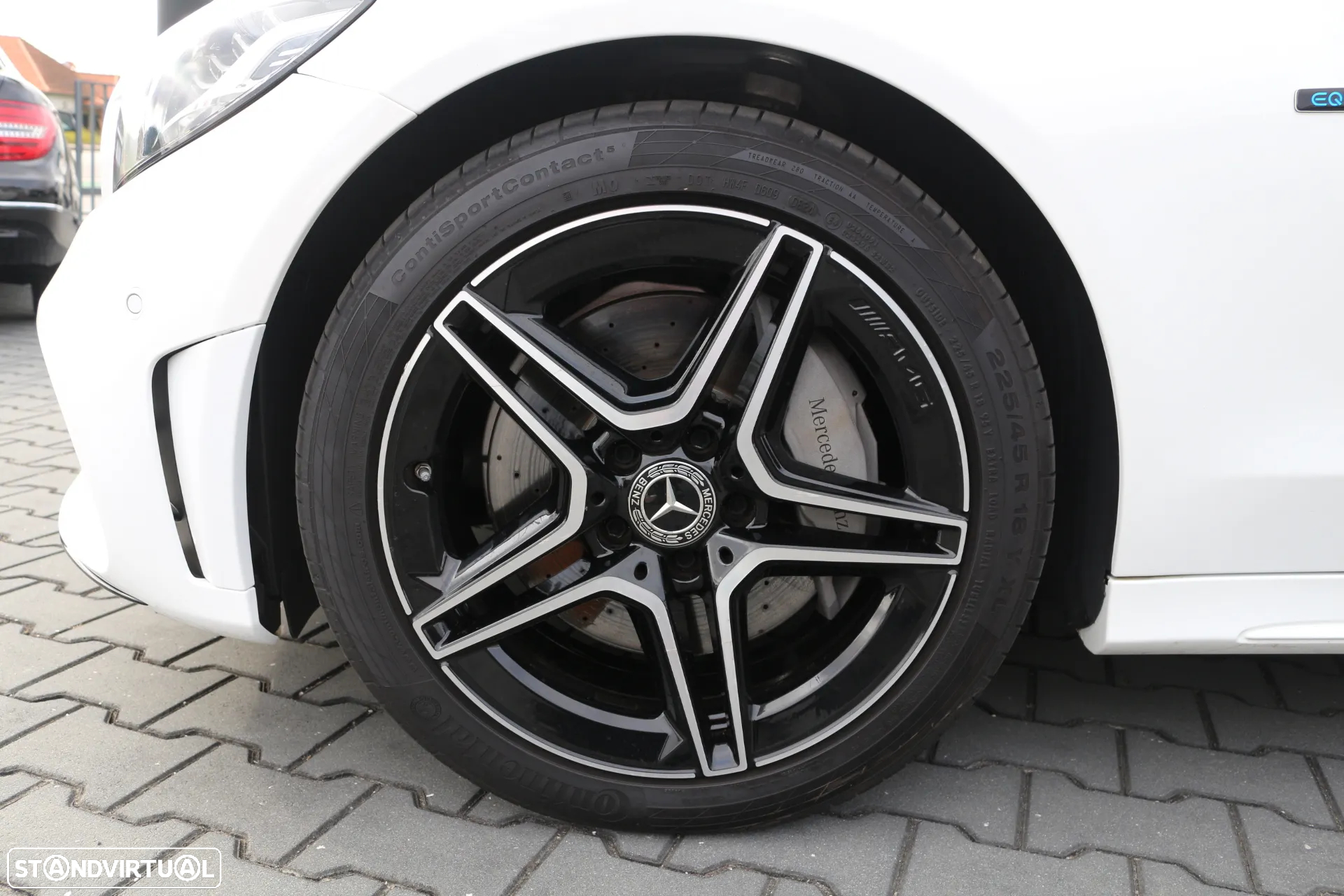 Mercedes-Benz C 300 de AMG Line - 44