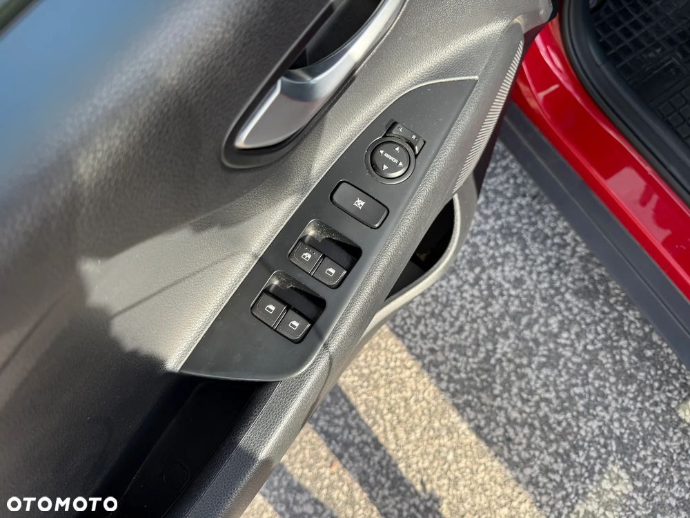 Kia Stonic 1.0 T-GDI 100 OPF Dream-Team Edition - 22