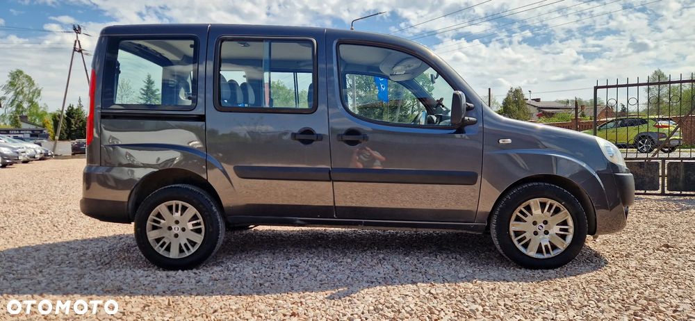 Fiat Doblo 1.9 JTD Family - 12