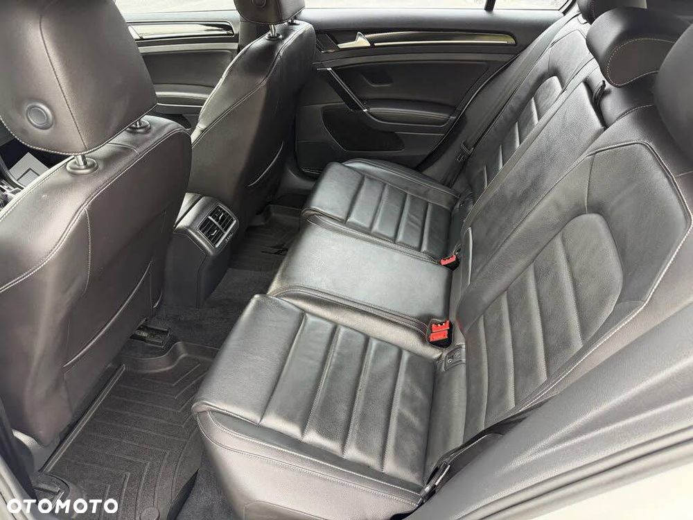 Volkswagen Golf R 4Motion BlueMotion Technology DSG - 8