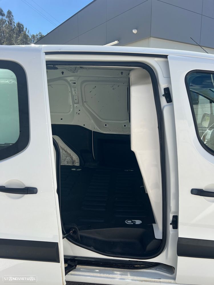 Peugeot Partner premium - 9