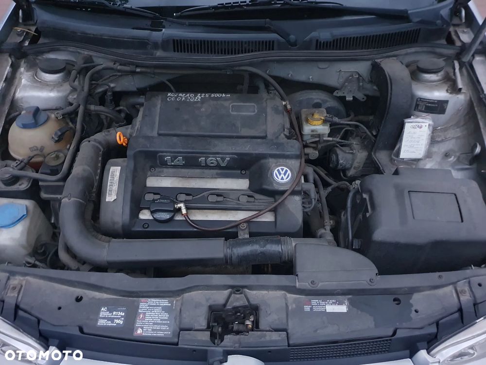 Volkswagen Golf 2001 photo 2