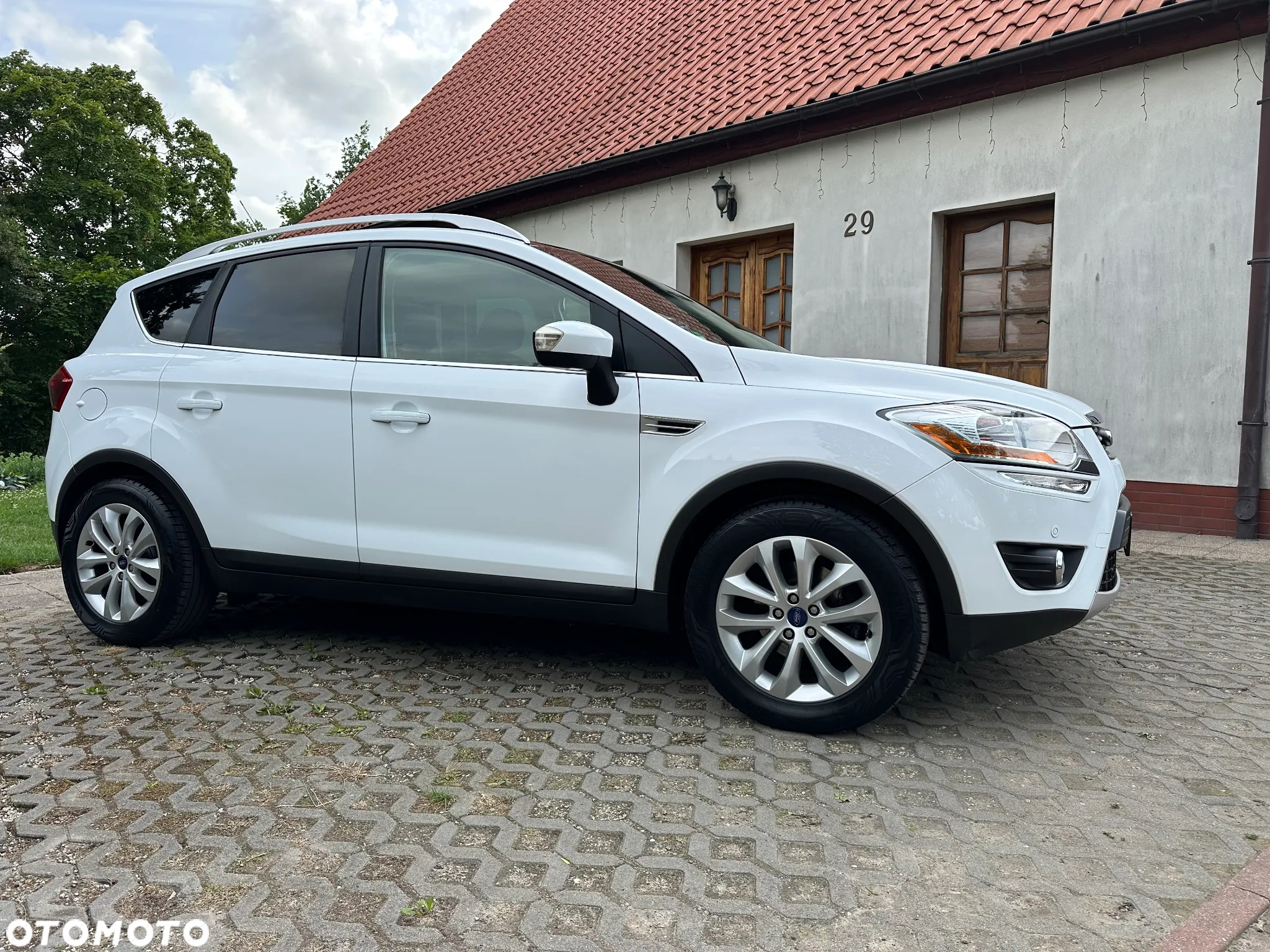 Ford Kuga 2.0 TDCi 4WD Titanium - 12