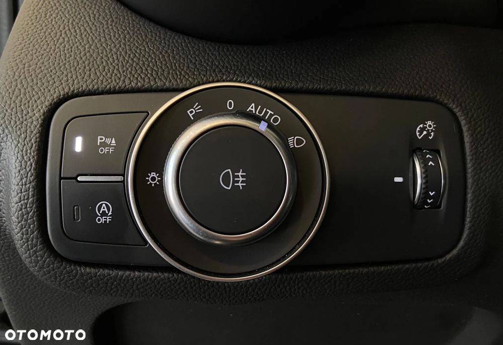 Alfa Romeo Giulia 2.0 Turbo Veloce Q4 - 24