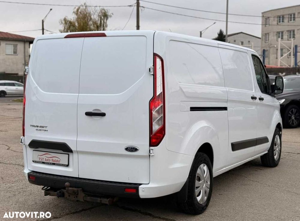 Ford TRANSIT CUSTOM - 8