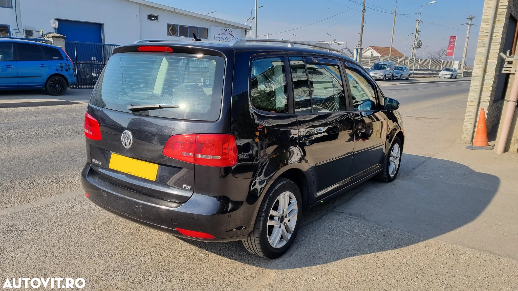 Dezmembrari piese auto VW Touran 1.6 CAY 7 locuri - 3