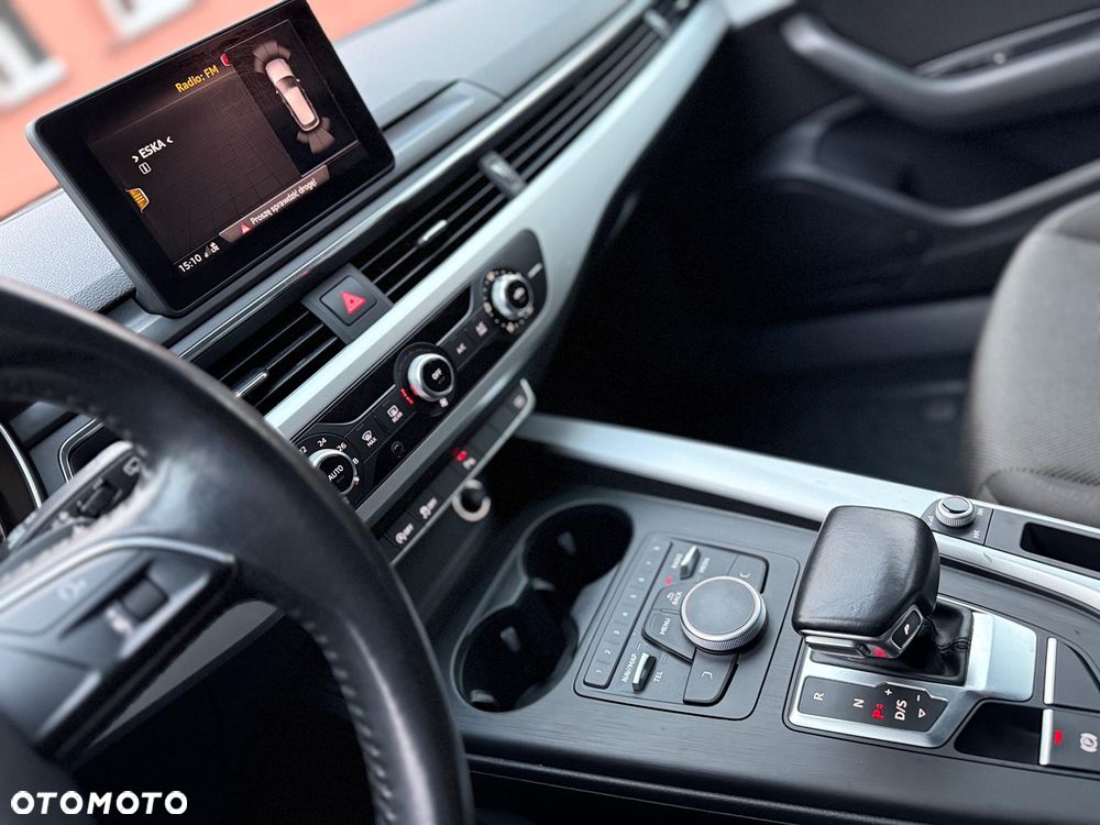 Audi A4 Avant 2.0 TDI ultra S tronic - 11