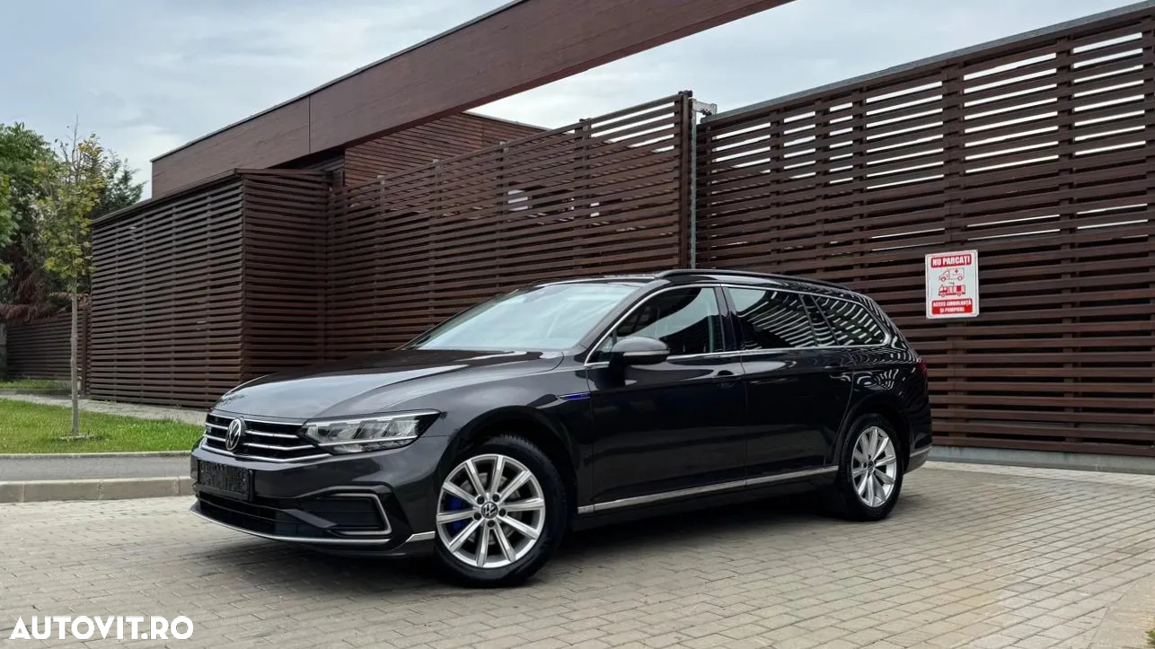 Volkswagen Passat Variant 1.4 TSI Plug-In-Hybrid DSG GTE - 2