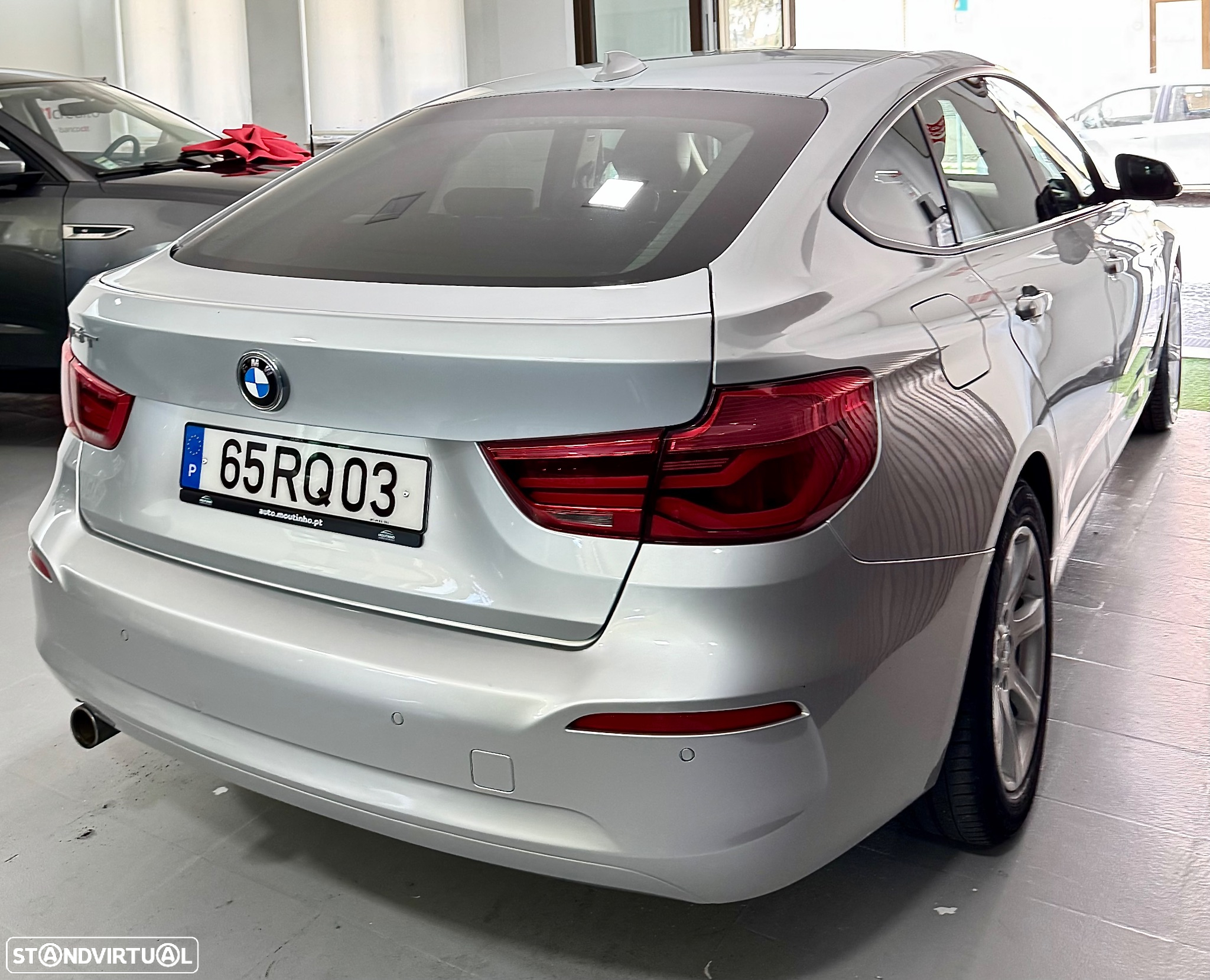 BMW 318 Gran Turismo d Line Luxury - 4