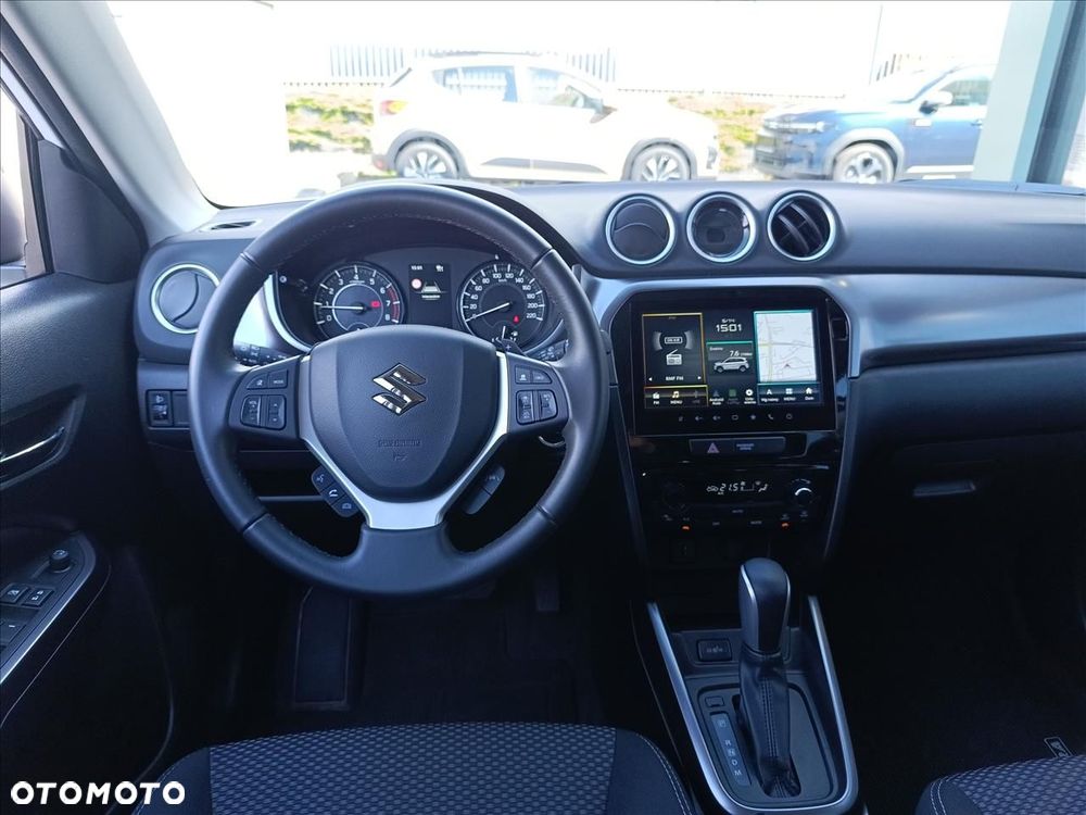 Suzuki Vitara 1.4 Boosterjet mHEV Premium Plus 2WD - 11