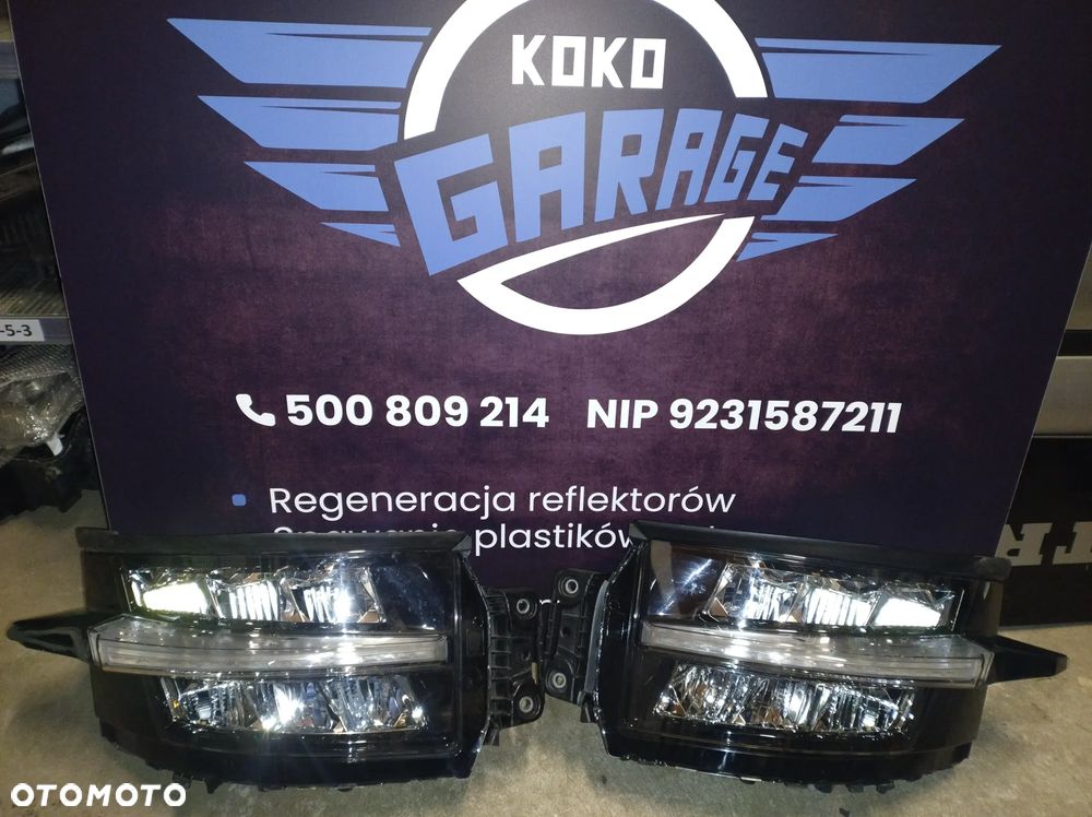 REFLEKTOR RENAULT GAMA T EVO RANGE T. ORGINAŁ - 1