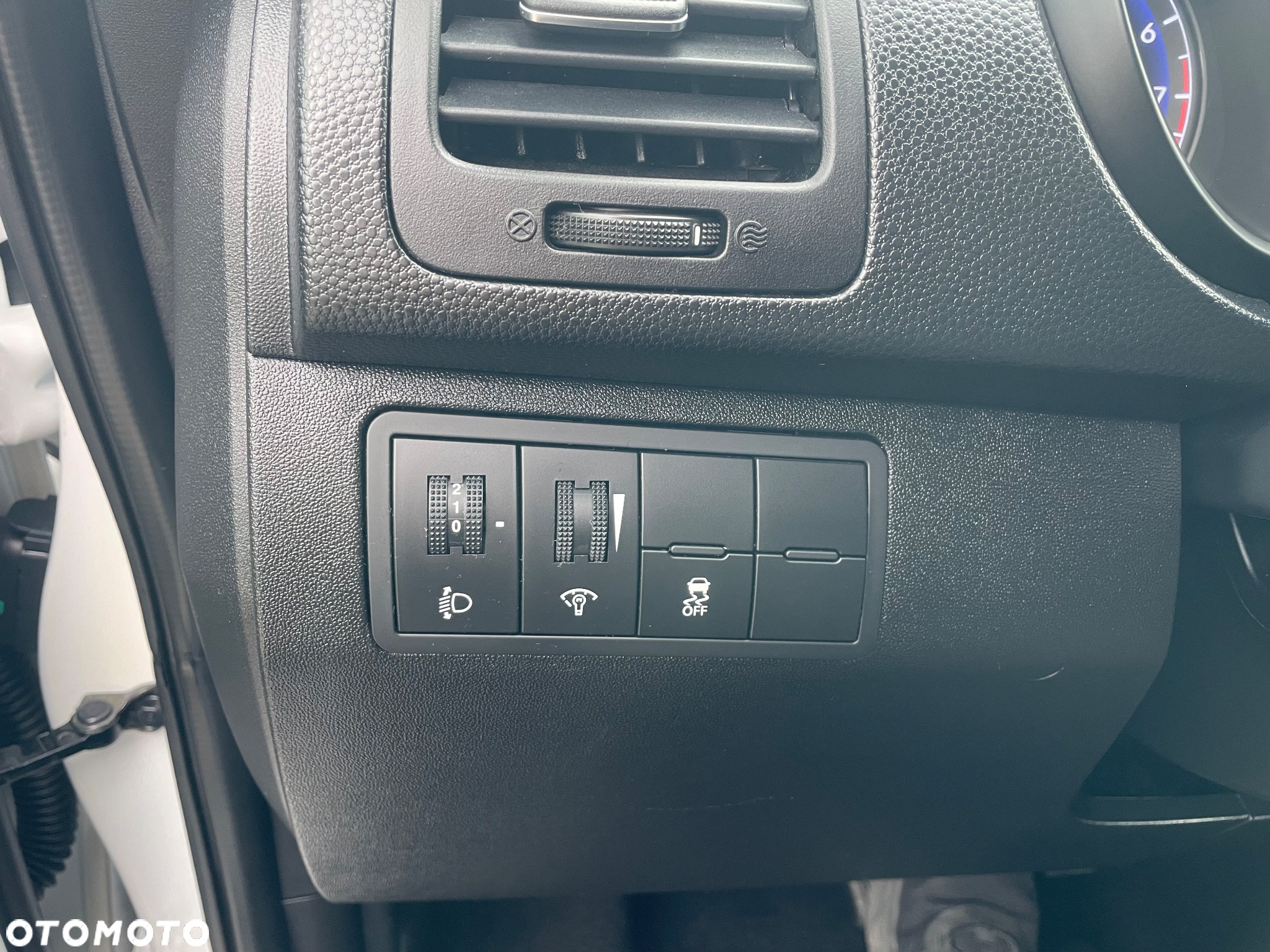 Hyundai ix20 1.6 Automatik Trend - 17