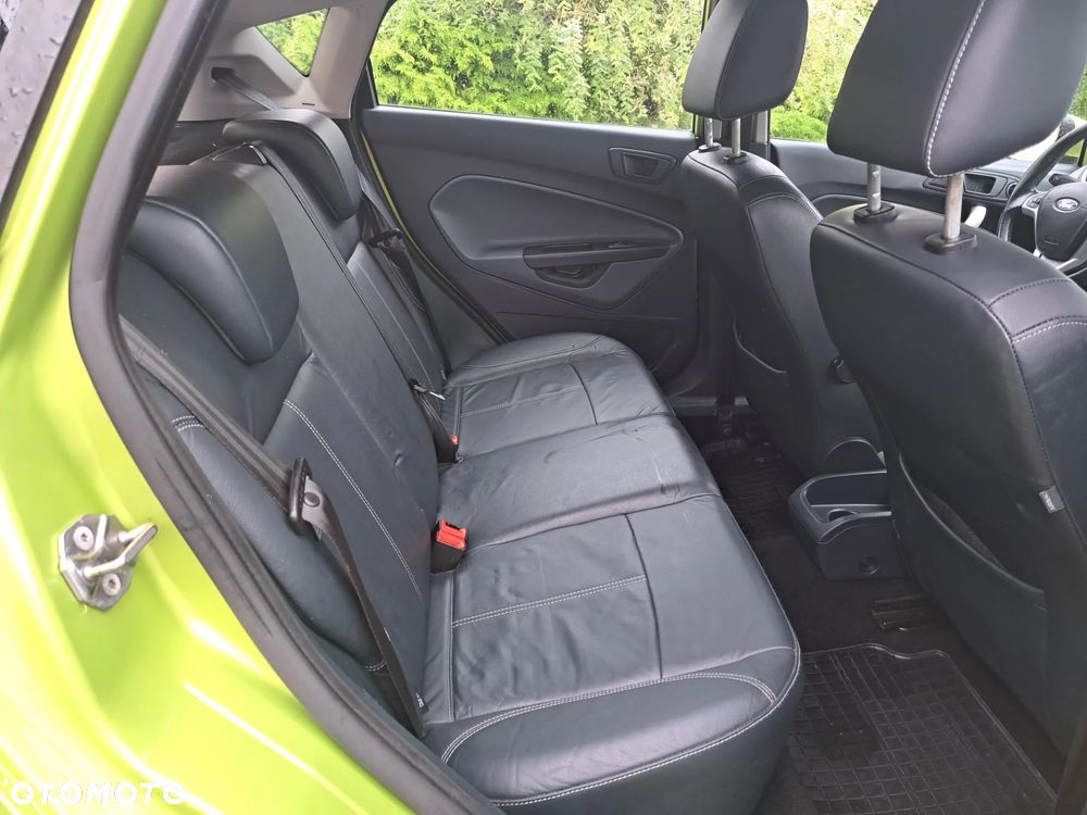 Ford Fiesta 1.6 Titanium - 13