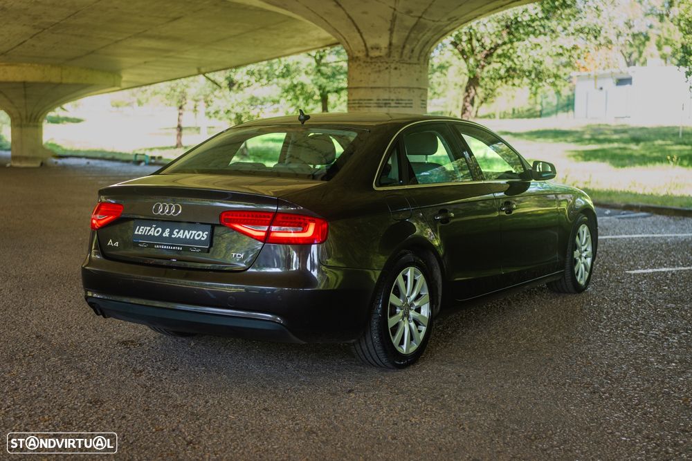 Audi A4 2.0 TDI multitronic Business Line Sport - 10