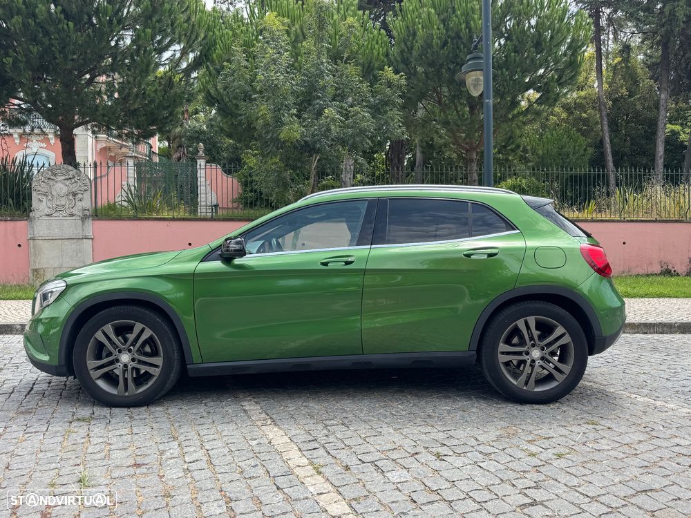 Mercedes-Benz GLA 180 d 7G-DCT Urban - 5