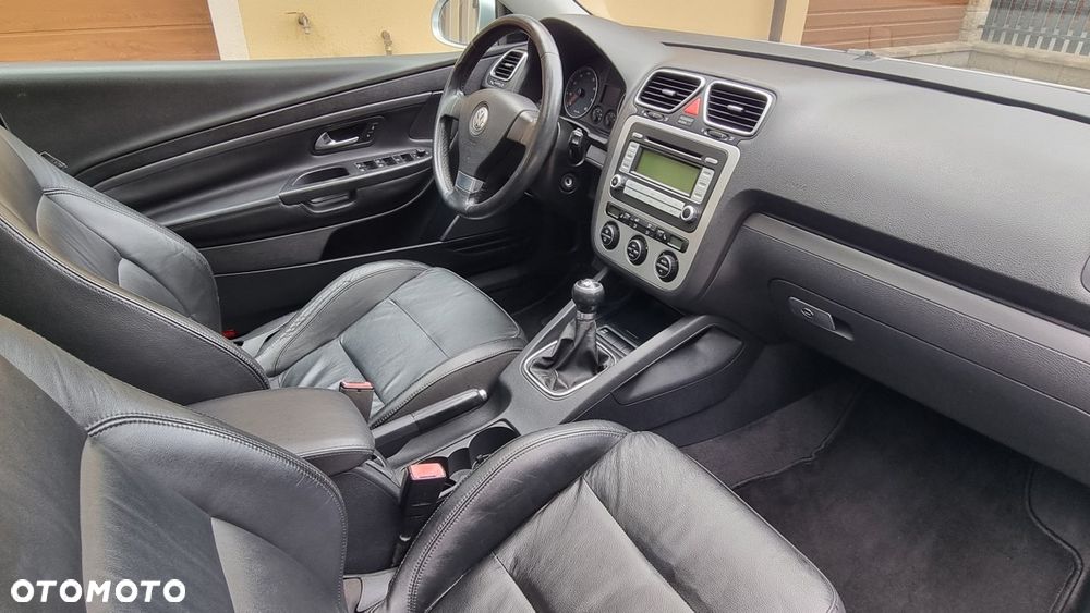 Volkswagen Eos - 13