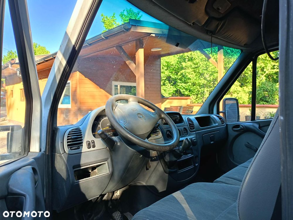 Mercedes-Benz Sprinter 211 - 8
