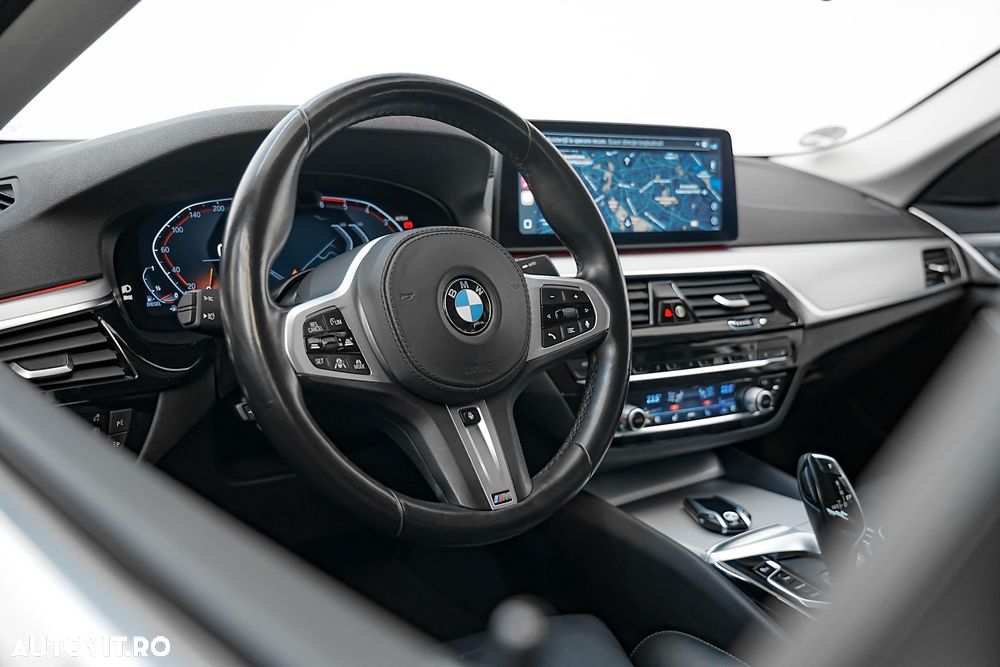 BMW Seria 5 520d xDrive Aut. - 15