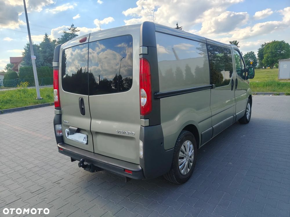 Opel Vivaro L2H1 2.9t - 7