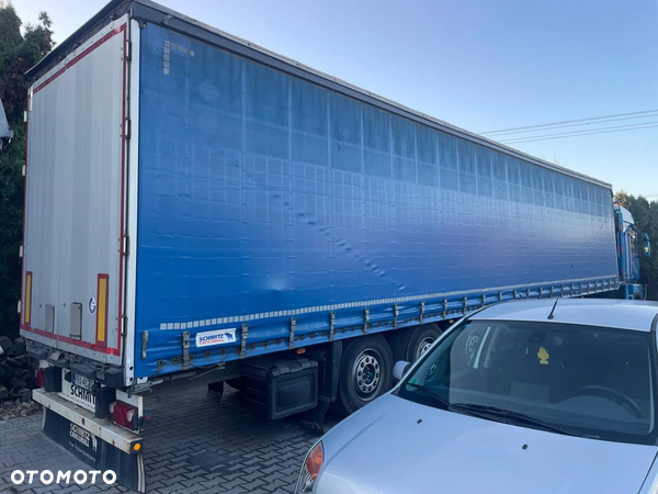Schmitz Cargobull S 01