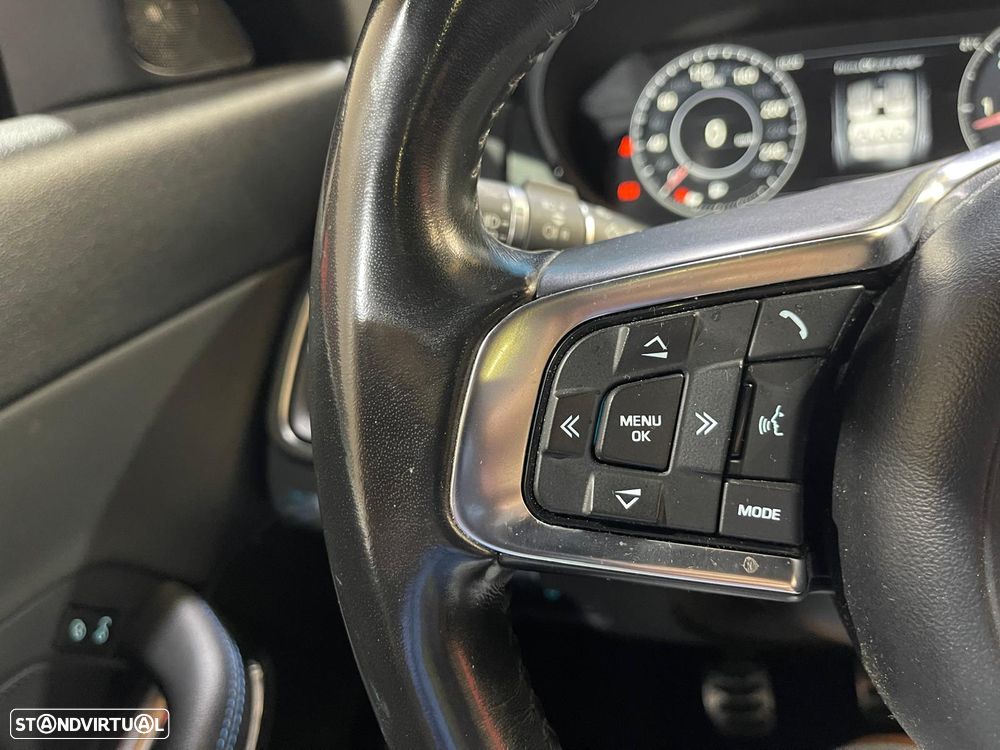 Jaguar E-Pace 2.0 i4D R-Dynamic S - 42