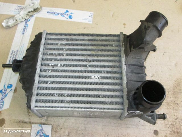 Radiador Intercooler 1639939 FIAT PUNTO 2001 1.9JTD - 2