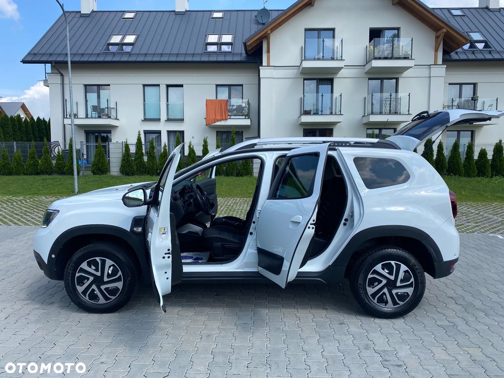Dacia Duster 1.6 SCe Laureate S&S - 11
