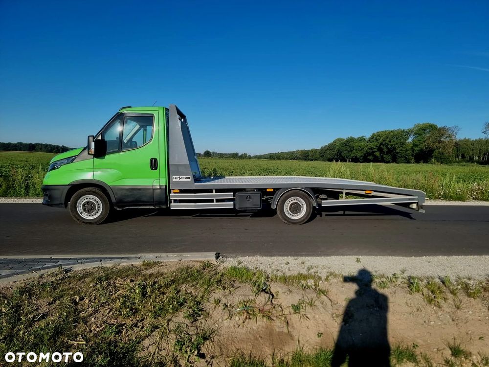 Iveco Daily Autolaweta Laweta Wciągarka Poduszki Najazd 490cm Ładowność 1600 Hak 3500kg - 1