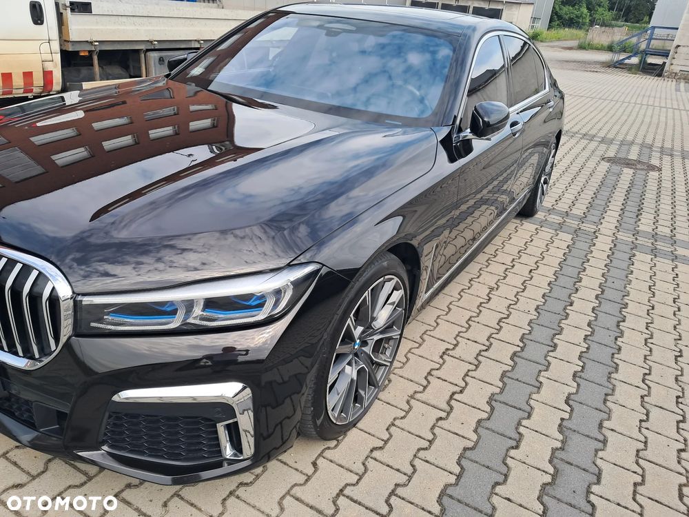 BMW Seria 7 750Li xDrive - 2