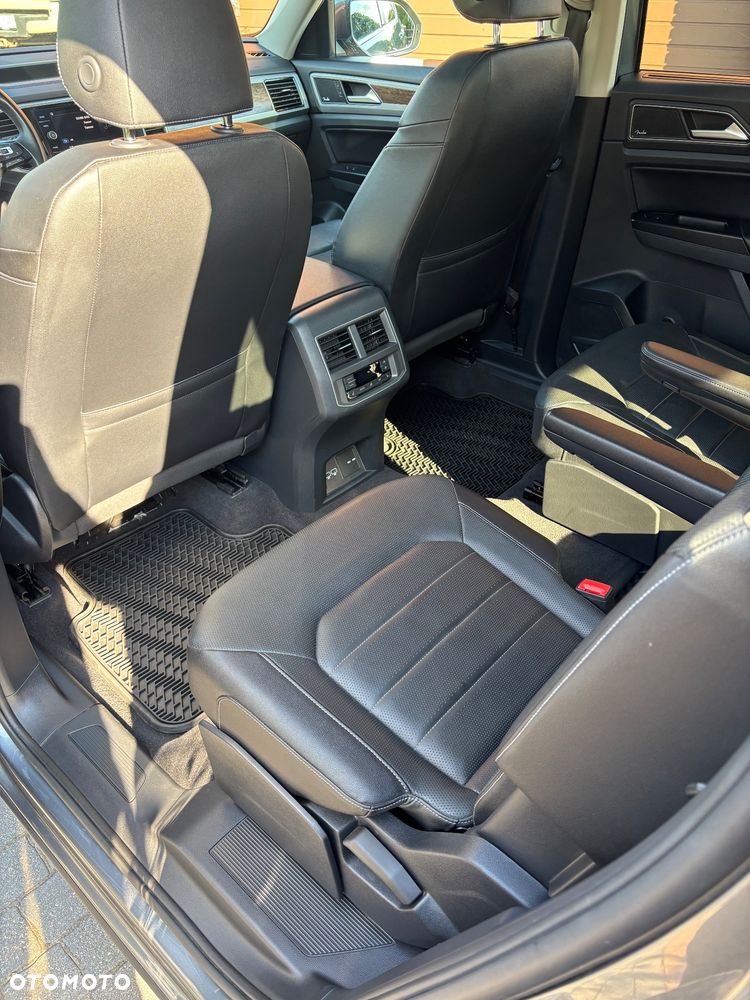 Volkswagen Atlas - 12