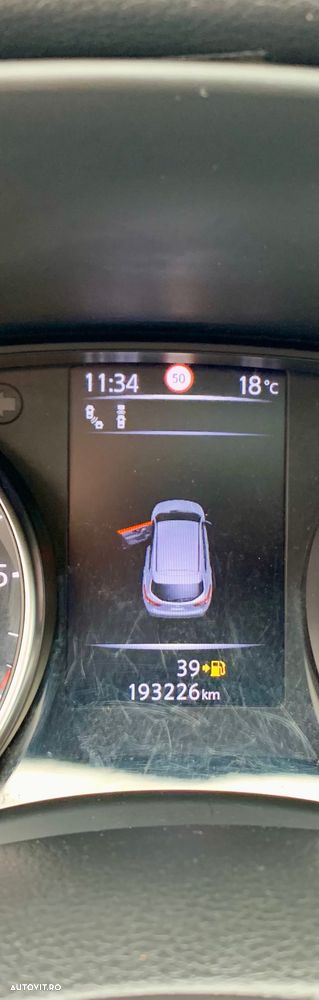 Nissan Qashqai 1.6 DCI ALL-MODE 4x4i TEKNA+ - 11