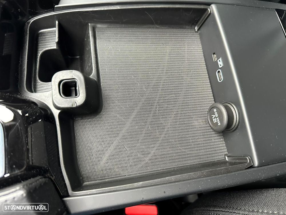 Volvo XC 60 T6 AWD Core - 34