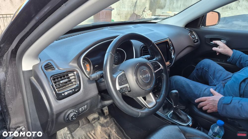 Jeep Compass 1.4 TMair Limited 4WD S&S - 3