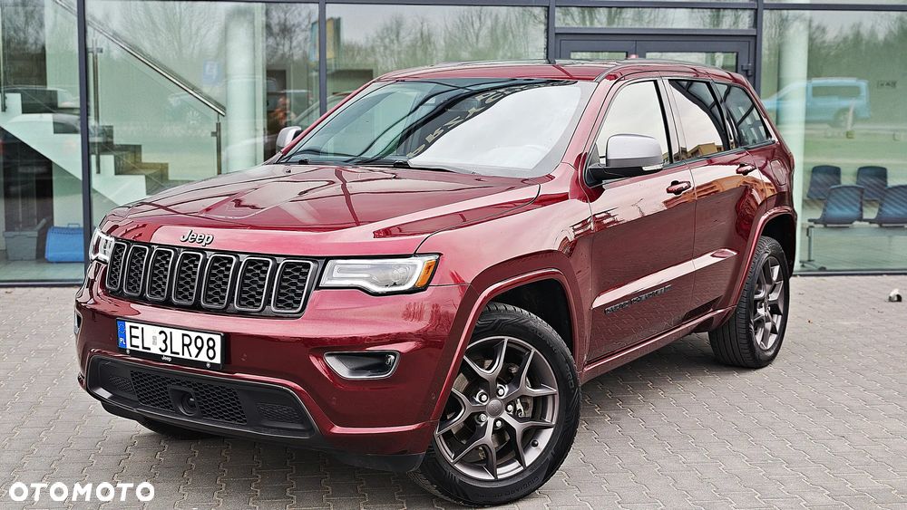 Jeep Grand Cherokee - 1
