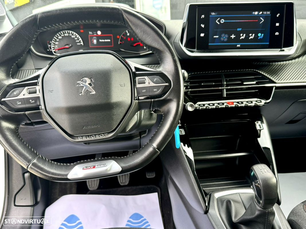 Peugeot 208 1.2 PureTech Like - 5