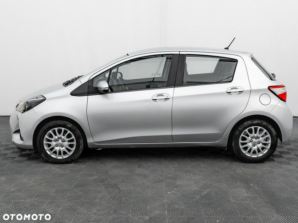 Toyota Yaris 1.5 Premium - 10