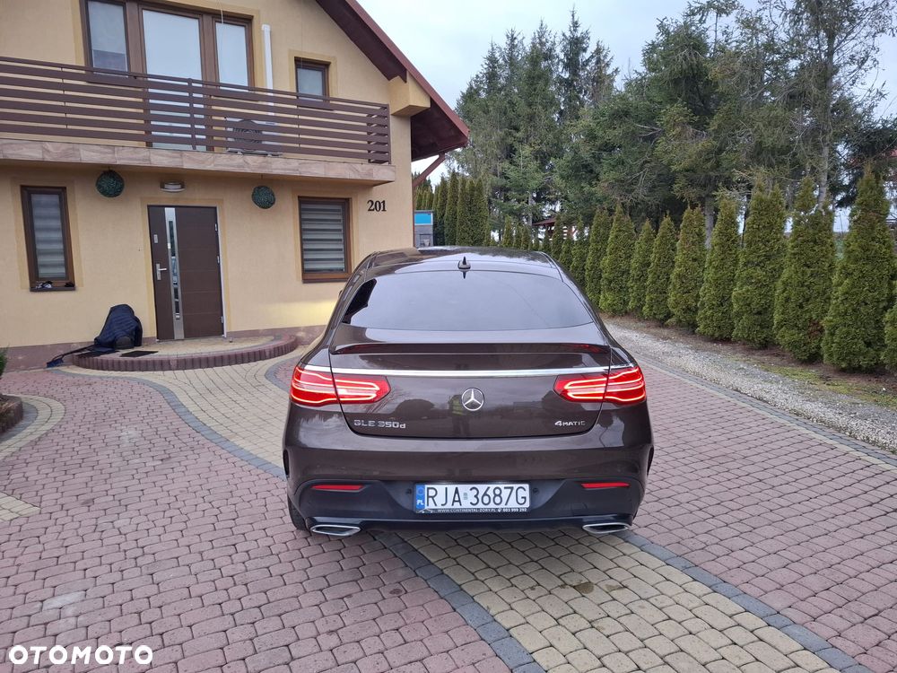 Mercedes-Benz GLE 350 d 4-Matic - 5