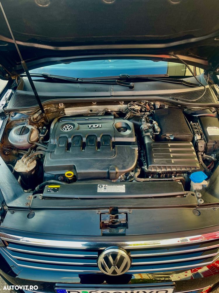 Volkswagen Passat - 28
